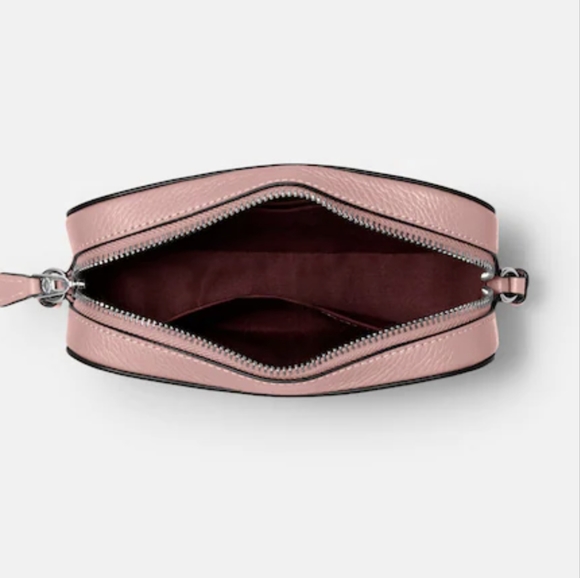 Coach Soft Pebbled Leather Camera Soft Shell Pink Crossbody Bag New in Box ❤️ - Picture 4 of 8